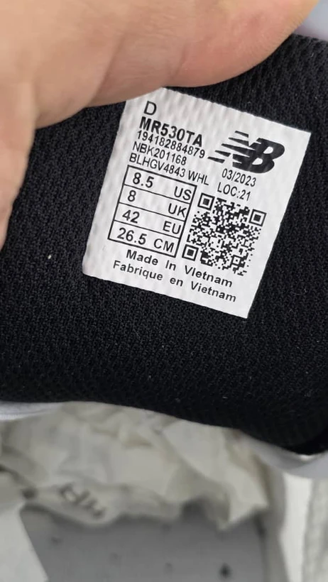 کتونی نیوبالانس 530 ویتنامی وارداتی  - سایز 37 تا 45 - Newbalance 530