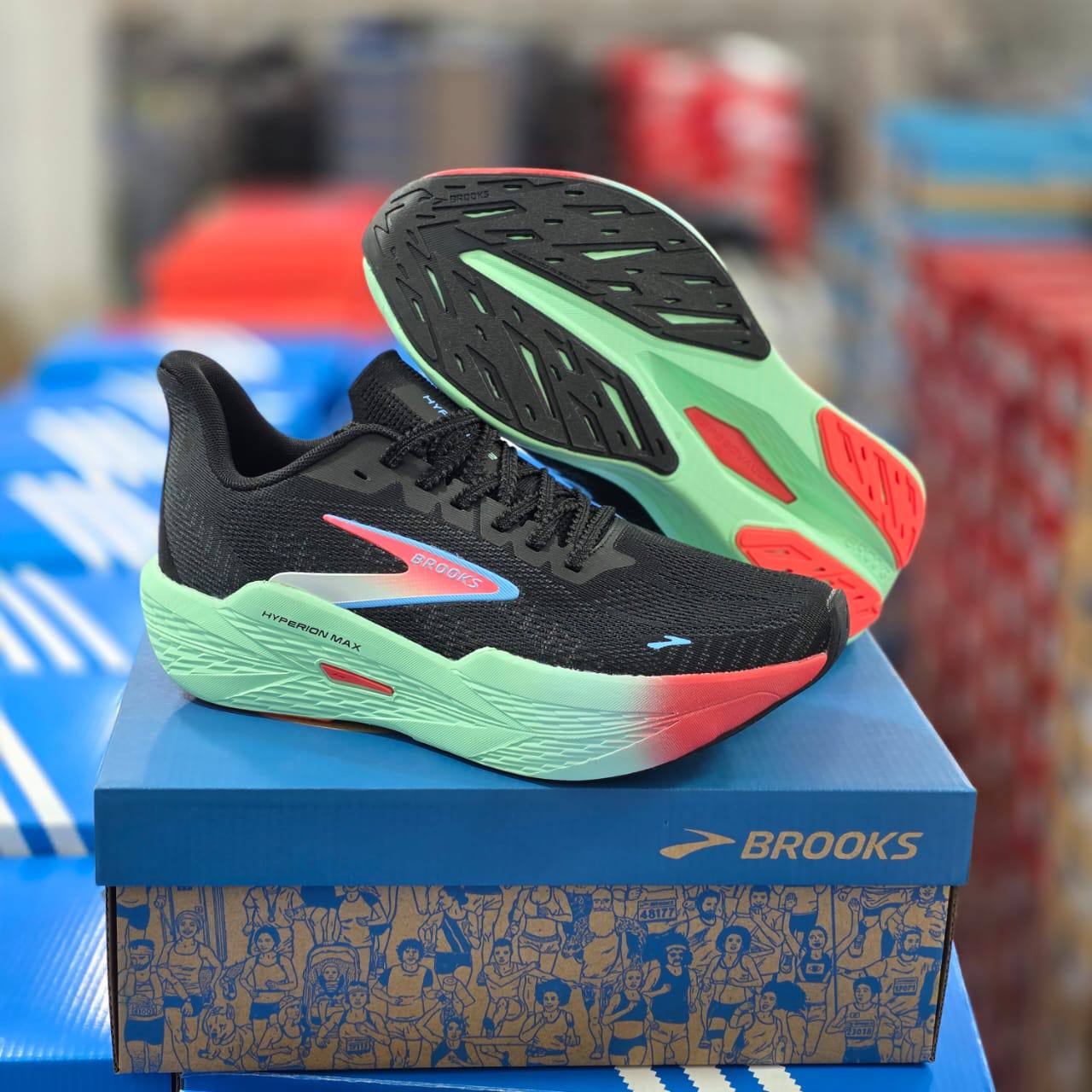 کتونی بروکس هایپریون مکس ویتنامی وارداتی  - سایز 40 تا 45 - Brooks Hyperion Max