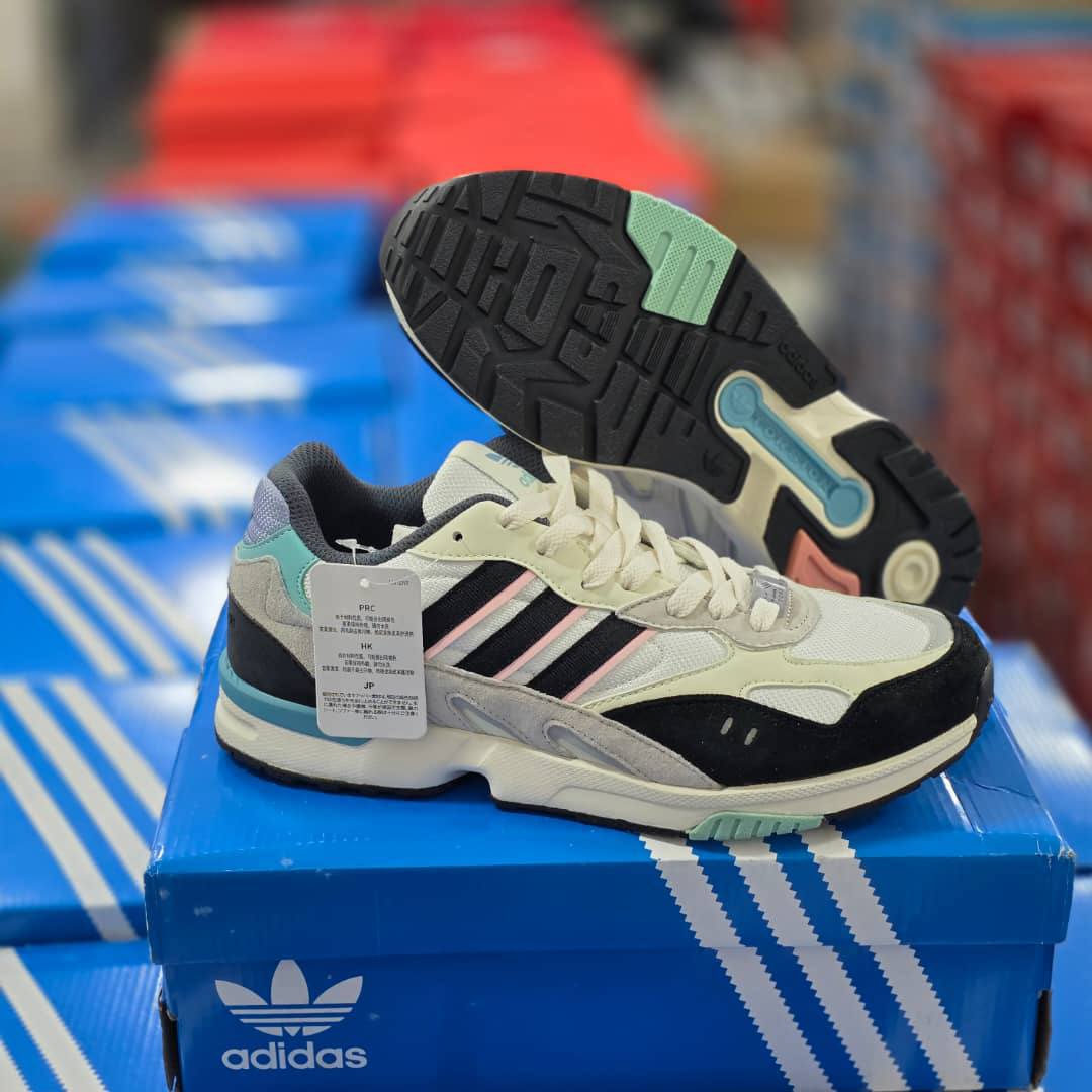 کتونی آدیداس تورشن سوپر ویتنامی وارداتی  - سایز 40 تا 45 - Adidas Torsion Super