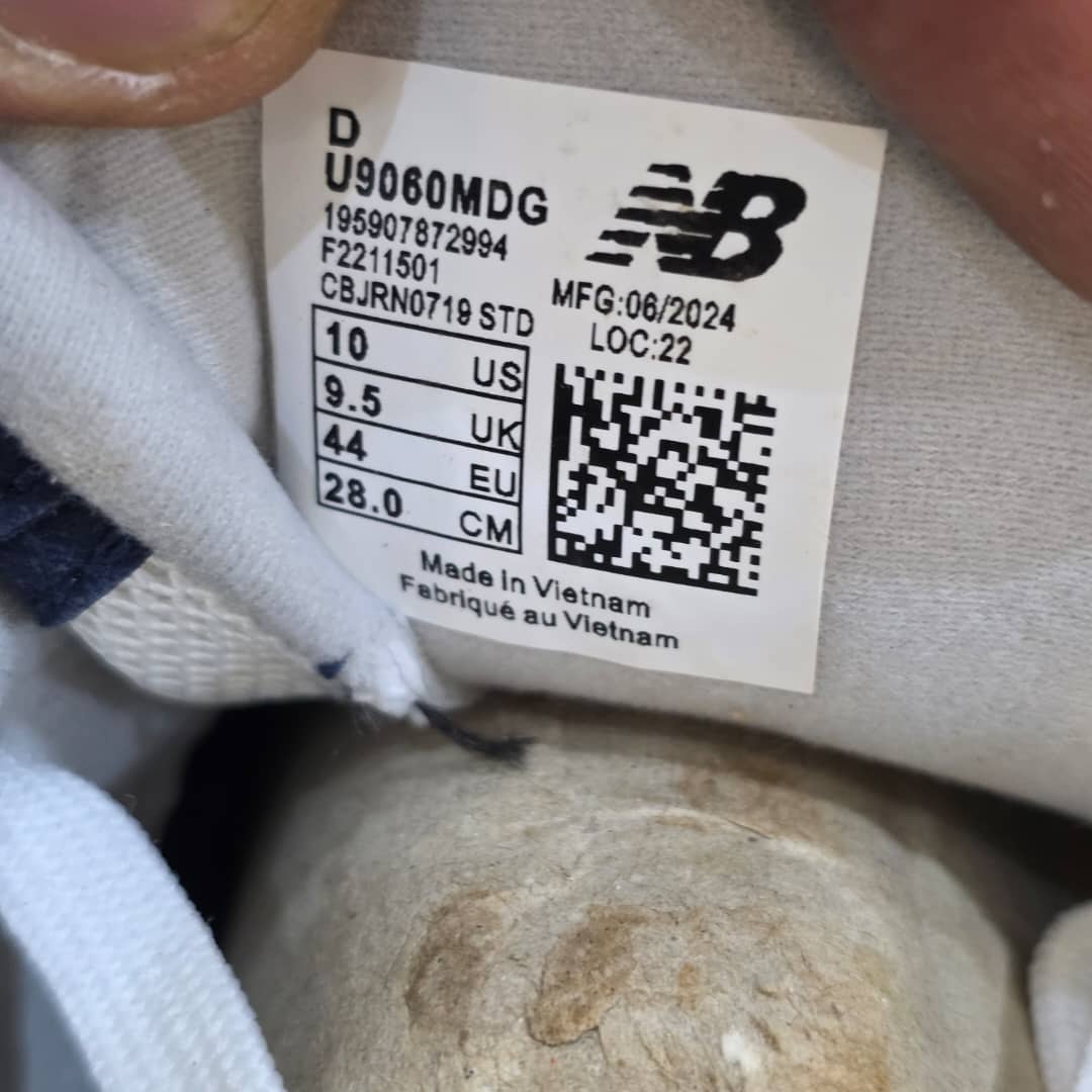 کتونی نیوبالانس 9060 ویتنامی وارداتی  - سایز 38 تا 45 - Newbalance 9060
