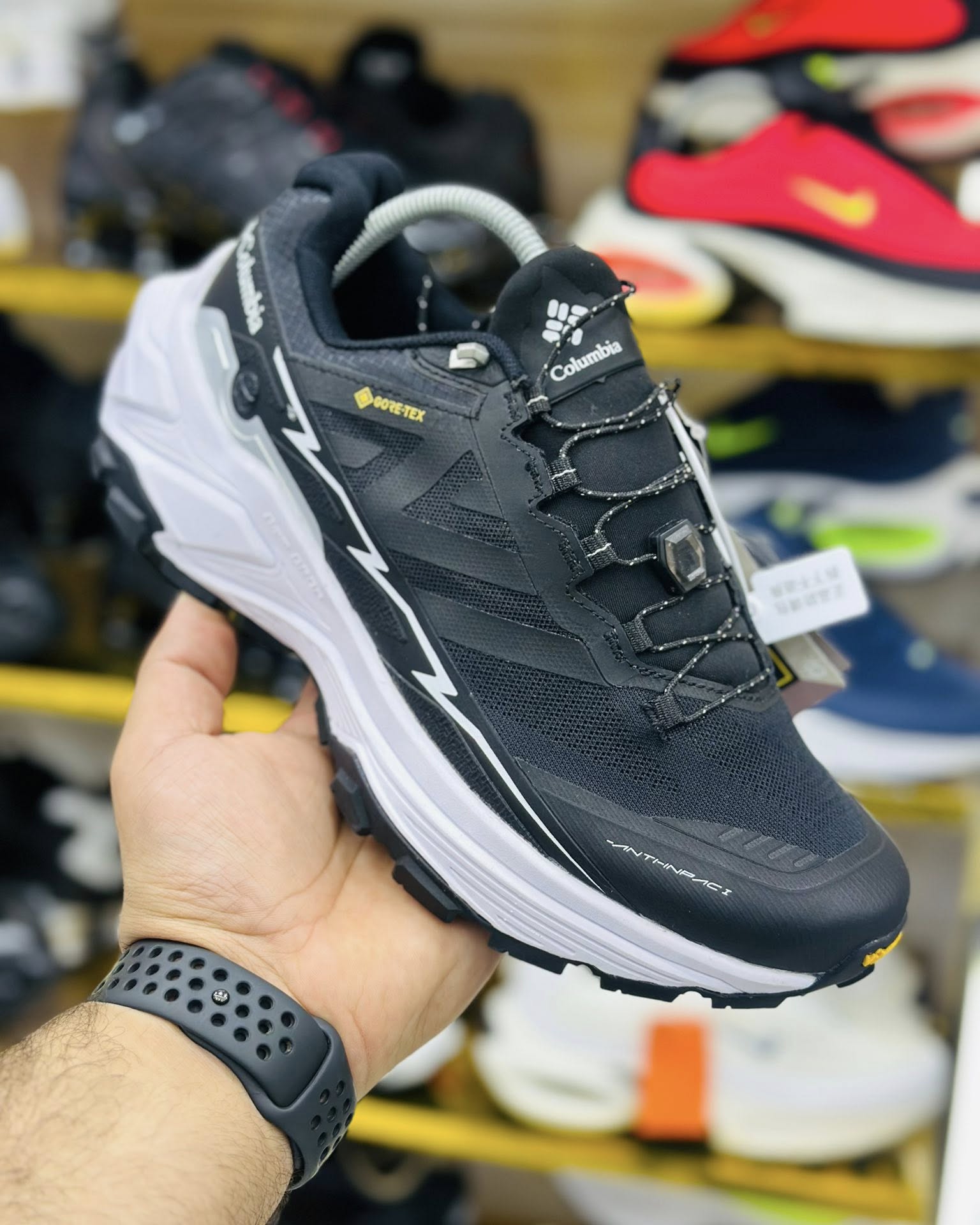 کتونی کلمبیا ضدآب ویتنامی وارداتی - سایز 40 تا 45 - Columbia Fuga Ex 3