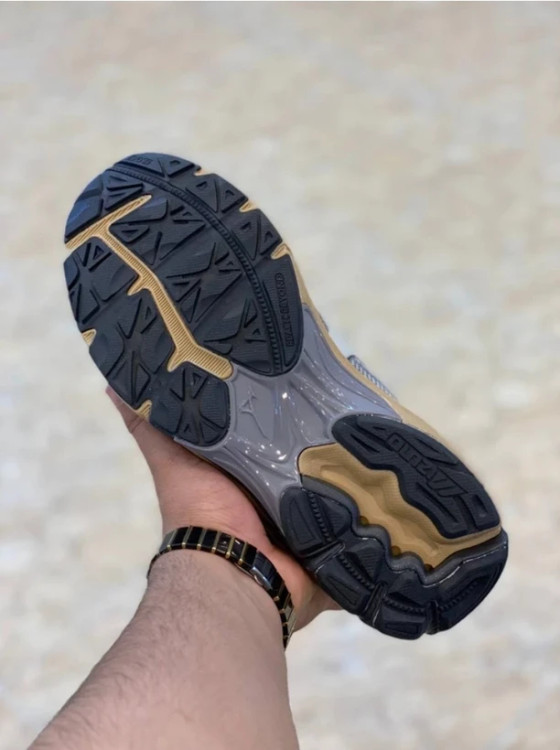 کتونی میزانو ویو رایدر بتا ویتنامی وارداتی - سایز 40 تا 45 - Mizuno Wave Rider Beta