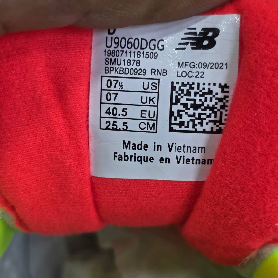 کتونی نیوبالانس 9060 ویتنامی وارداتی  - سایز 40 تا 45 - Newbalance 9060
