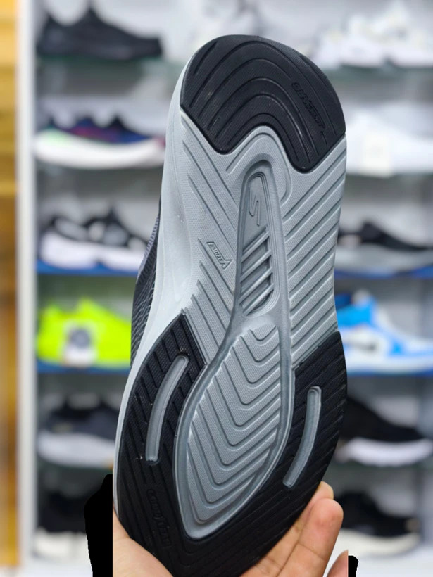 کتونی اسکیچرز ویتنامی وارداتی - سایز 40 تا 45 - Skechers GOwalk Max Cushioning
