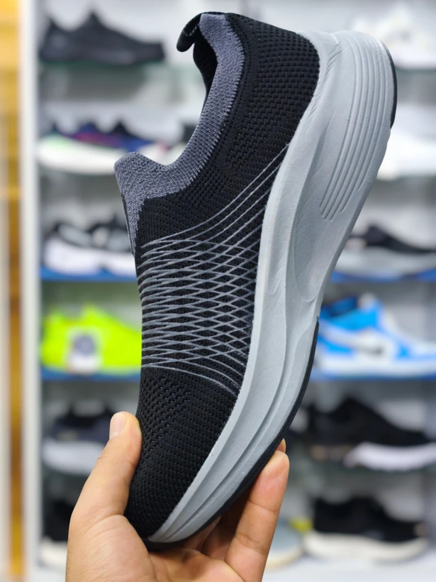 کتونی اسکیچرز ویتنامی وارداتی  - سایز 40 تا 45 - Skechers GOwalk Max Cushioning