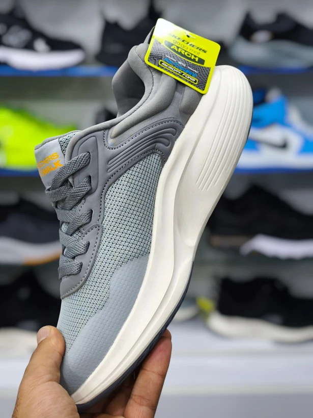 کتونی اسکیچرز ویتنامی وارداتی  - سایز 40 تا 45 - Skechers GOwalk Max Cushioning