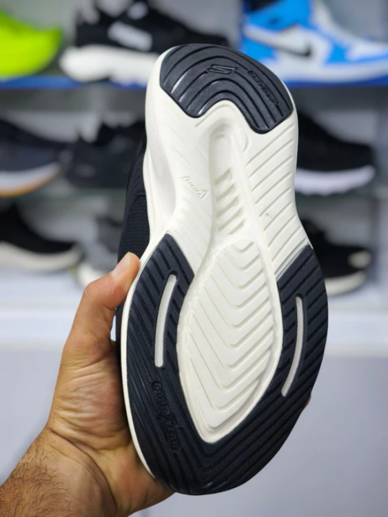 کتونی اسکیچرز ویتنامی وارداتی - سایز 40 تا 45 - Skechers GOwalk Max Cushioning