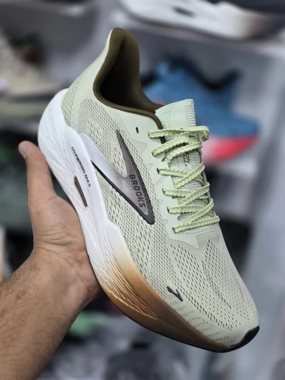 کتونی بروکس هایپریون مکس ویتنامی وارداتی - سایز 40 تا 45 - Brooks Hyperion Max