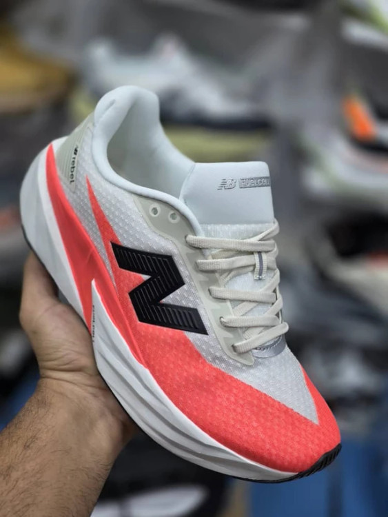 کتونی نیوبالانس ربل فیوئل سل ویتنامی وارداتی - سایز 40 تا 45 - New Balance FuelCell Rebel