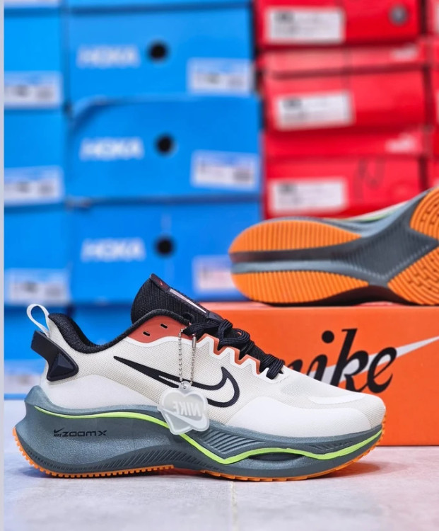 کتونی نایکی زوم ایکس ویتنامی وارداتی - سایز 40 تا 45 - Nike ZoomX