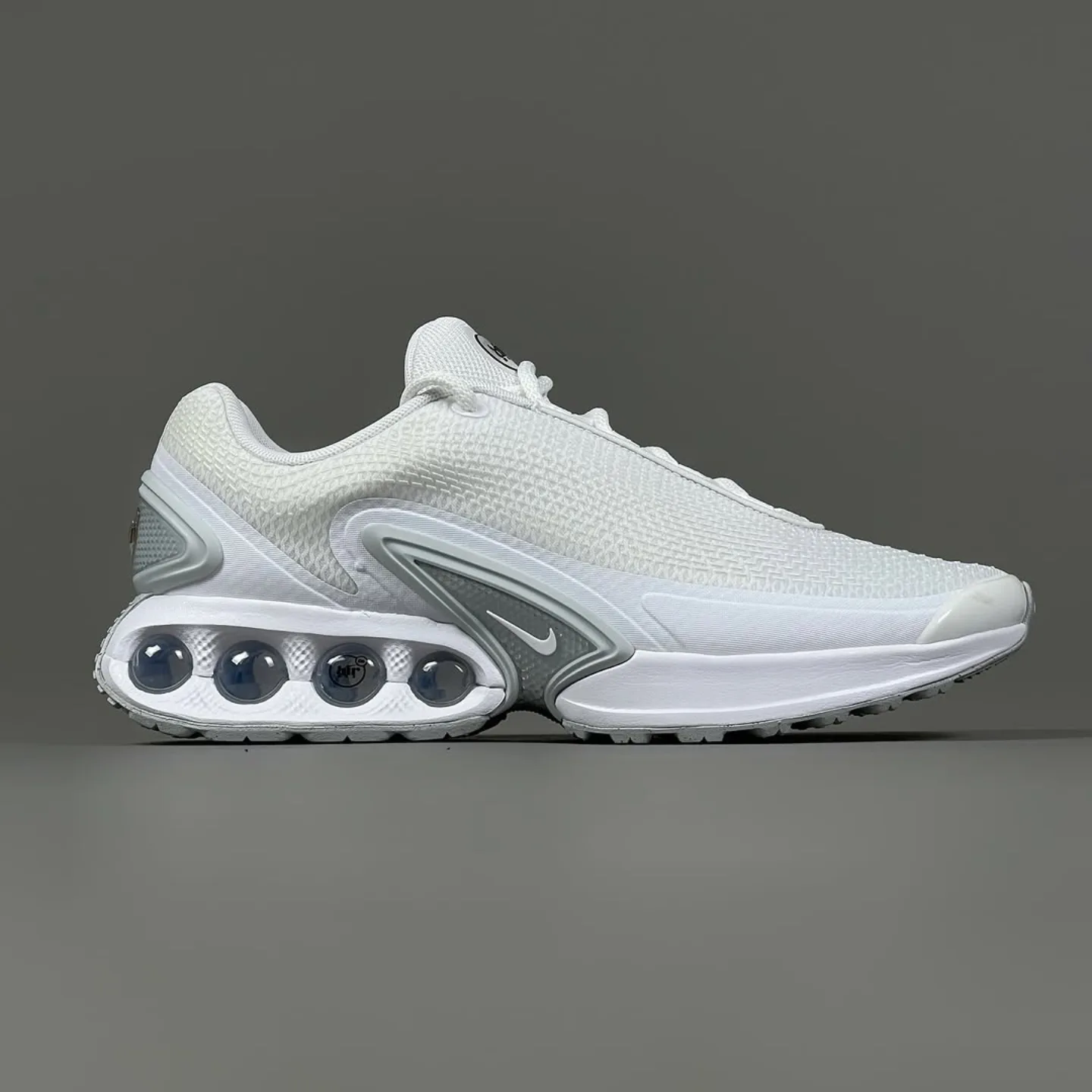 کتونی نایکی ایرمکس دی ان ویتنامی وارداتی - سایز 40 تا 45 - Nike Air Max Dn
