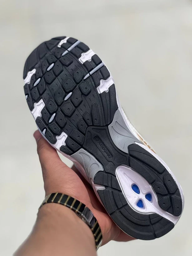 کتونی نیوبالانس 530 ویتنامی وارداتی  - سایز 37 تا 40 - Newbalance 530