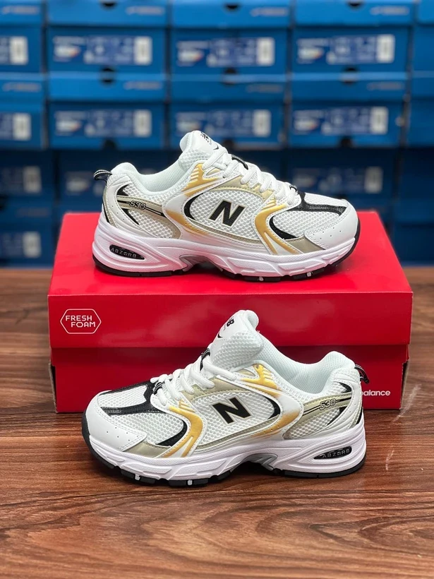 کتونی نیوبالانس 530 ویتنامی وارداتی  - سایز 37 تا 40 - Newbalance 530