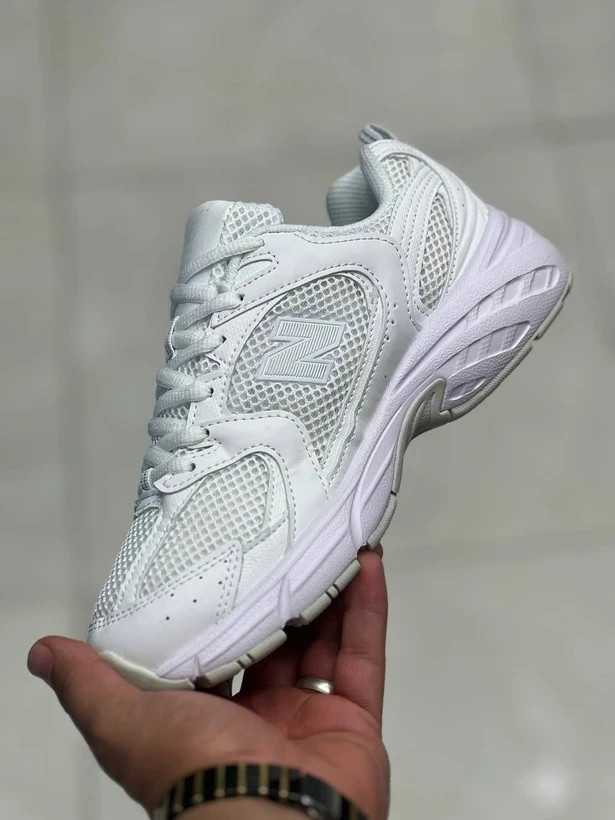 کتونی نیوبالانس 530 ویتنامی وارداتی - سایز 37 تا 40 - Newbalance 530