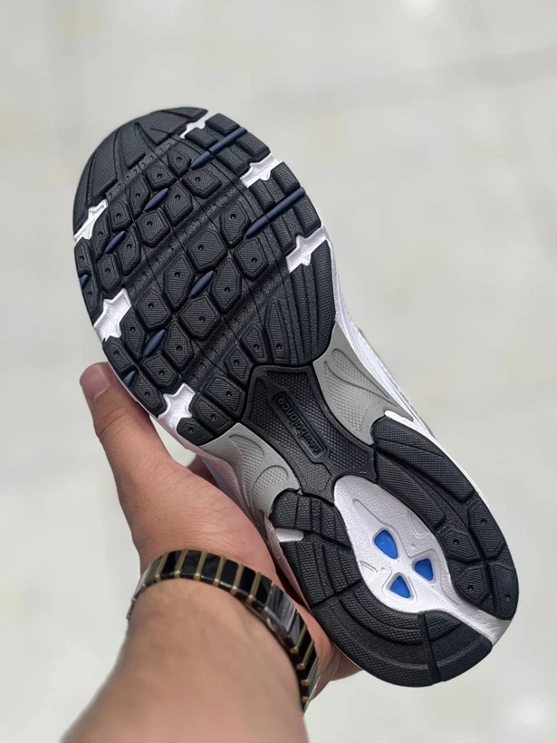 کتونی نیوبالانس 530 ویتنامی وارداتی - سایز 37 تا 40 - Newbalance 530