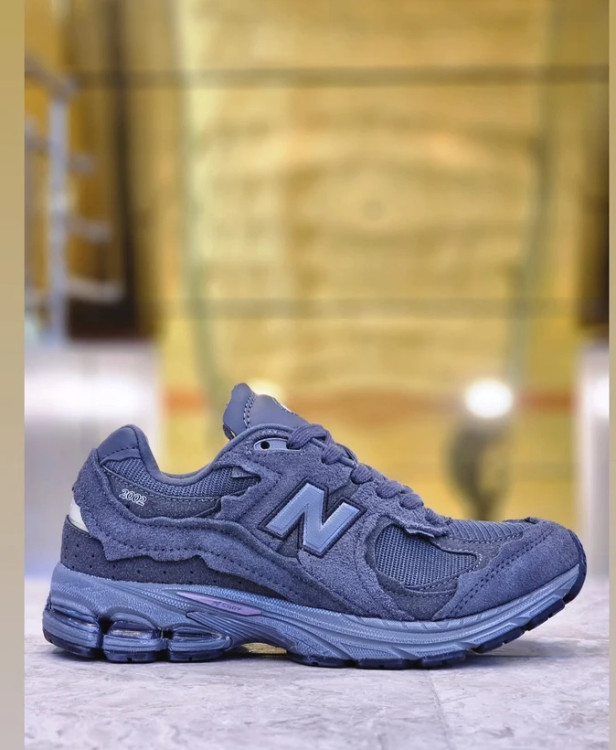 کتونی نیوبالانس 2002R ویتنامی وارداتی - سایز 40 تا 45 - Newbalance 2002R