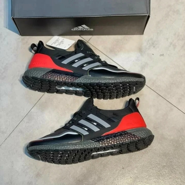 کتونی آدیداس اولترا بوست ویتنامی وارداتی - سایز 36 تا 40 - Adidas Ultraboost