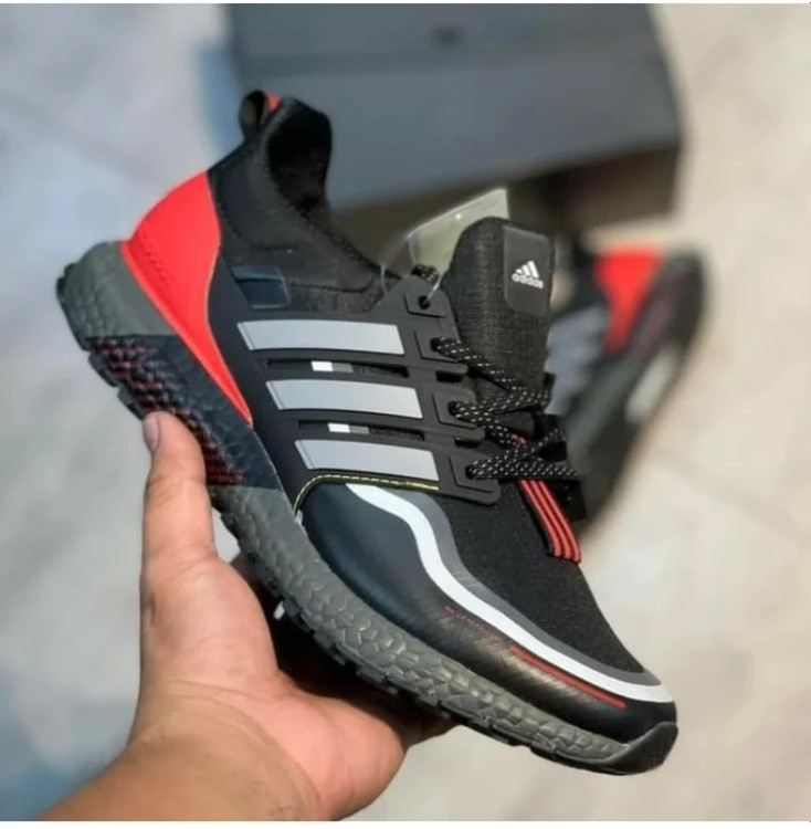 کتونی آدیداس اولترا بوست ویتنامی وارداتی - سایز 36 تا 40 - Adidas Ultraboost