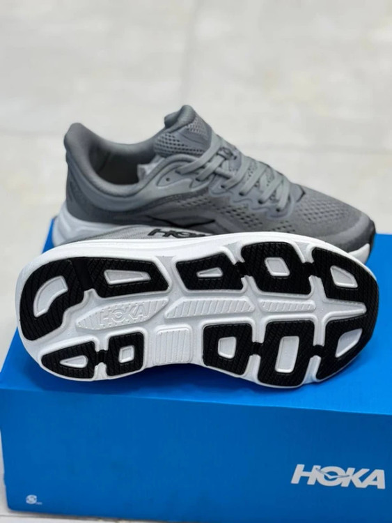 کتونی هوکا باندی 9 ویتنامی وارداتی - سایز 40 تا 45 - Hoka Bondi 9