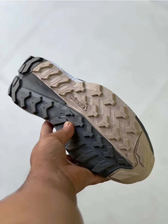 کتونی آدیداس ترکس کونتینتال ویتنامی وارداتی - سایز 40 تا 45 - Adidas Terrex Continental