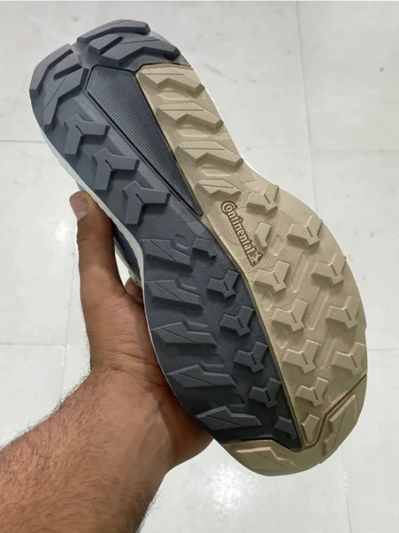 کتونی آدیداس ترکس کونتینتال ویتنامی وارداتی - سایز 40 تا 45 - Adidas Terrex Continental