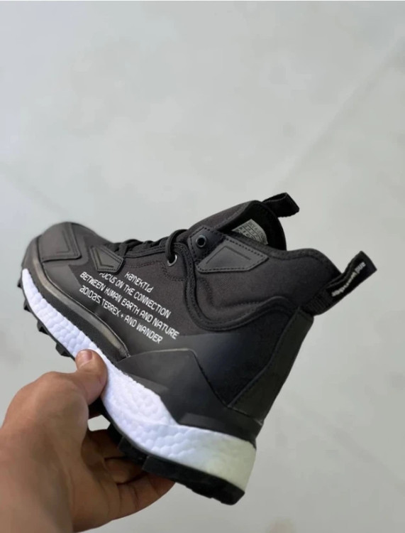 کتونی آدیداس ترکس کونتینتال ویتنامی وارداتی - سایز 40 تا 45 - Adidas Terrex Continental