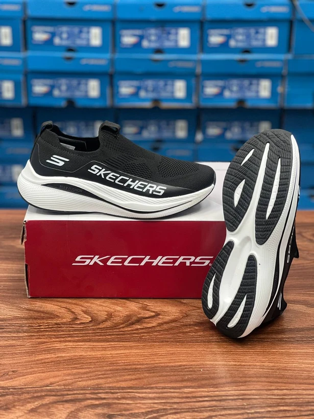 کتونی اسکیچرز ویتنامی وارداتی  - سایز 37 تا 40 - Skechers GOwalk Max Cushioning