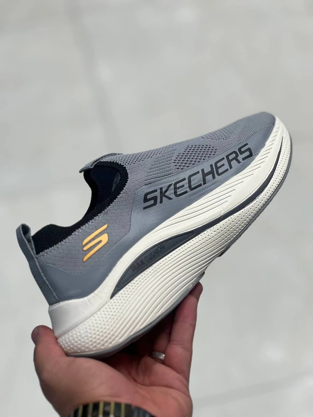 کتونی اسکیچرز ویتنامی وارداتی  - سایز 37 تا 40 - Skechers GOwalk Max Cushioning