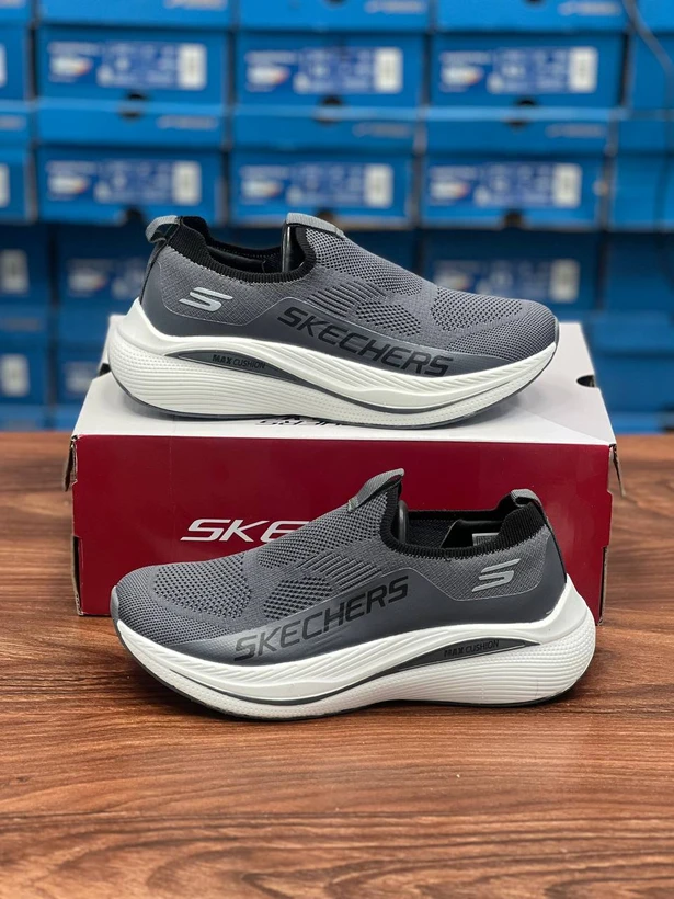 کتونی اسکیچرز ویتنامی وارداتی  - سایز 37 تا 40 - Skechers GOwalk Max Cushioning
