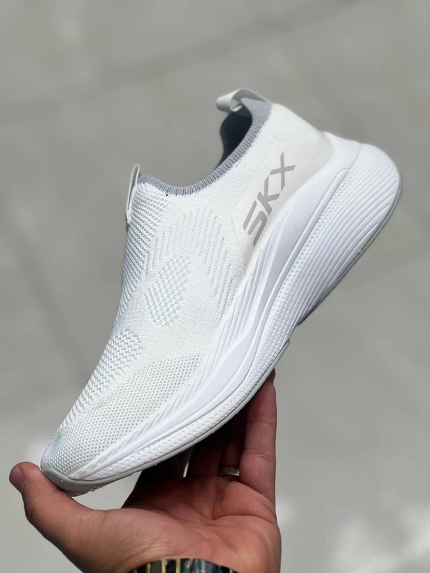 کتونی اسکیچرز ویتنامی وارداتی  - سایز 37 تا 40 - Skechers GOwalk Max Cushioning