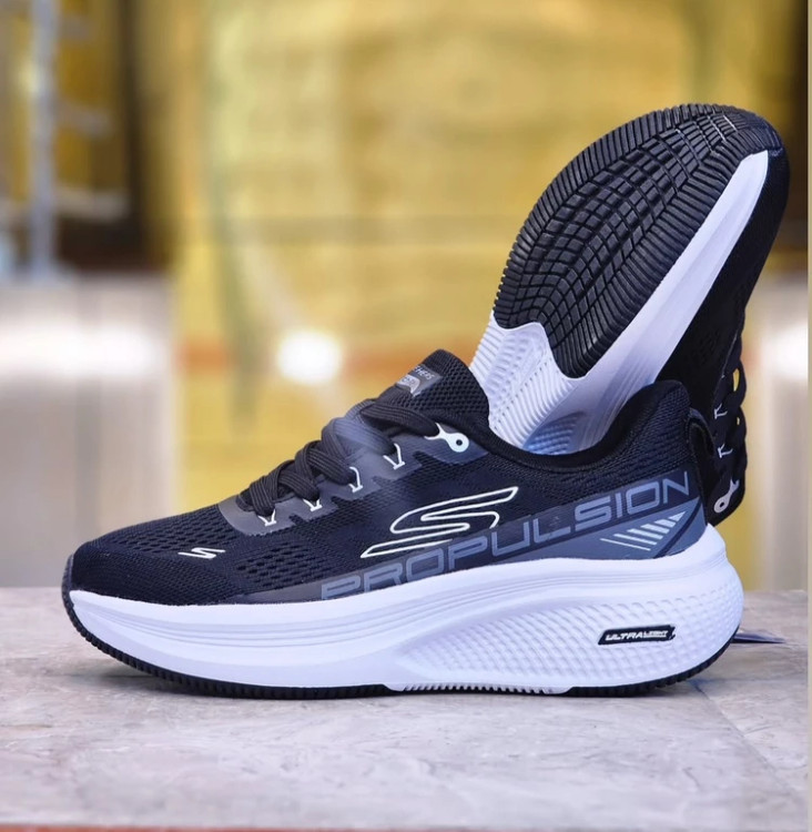 کتونی اسکیچرز ویتنامی وارداتی - سایز 37 تا 40 - Skechers Max Cushioning Terminus