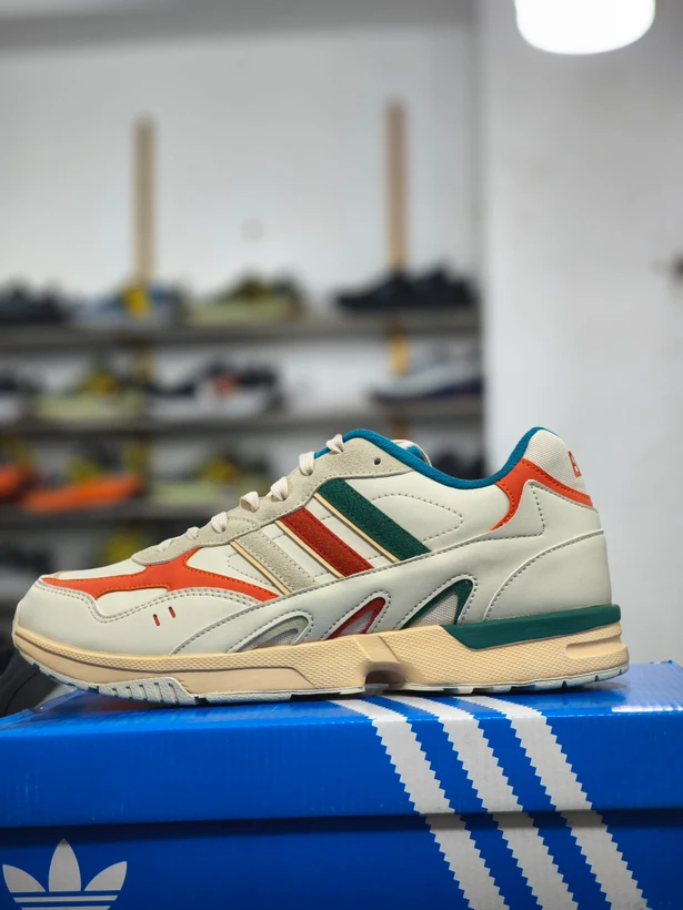 کتونی آدیداس تورشن سوپر ویتنامی وارداتی  - سایز 40 تا 45 - Adidas Torsion Super