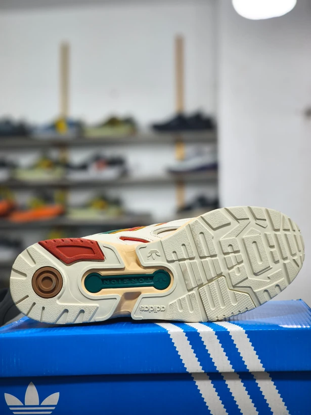 کتونی آدیداس تورشن سوپر ویتنامی وارداتی  - سایز 40 تا 45 - Adidas Torsion Super