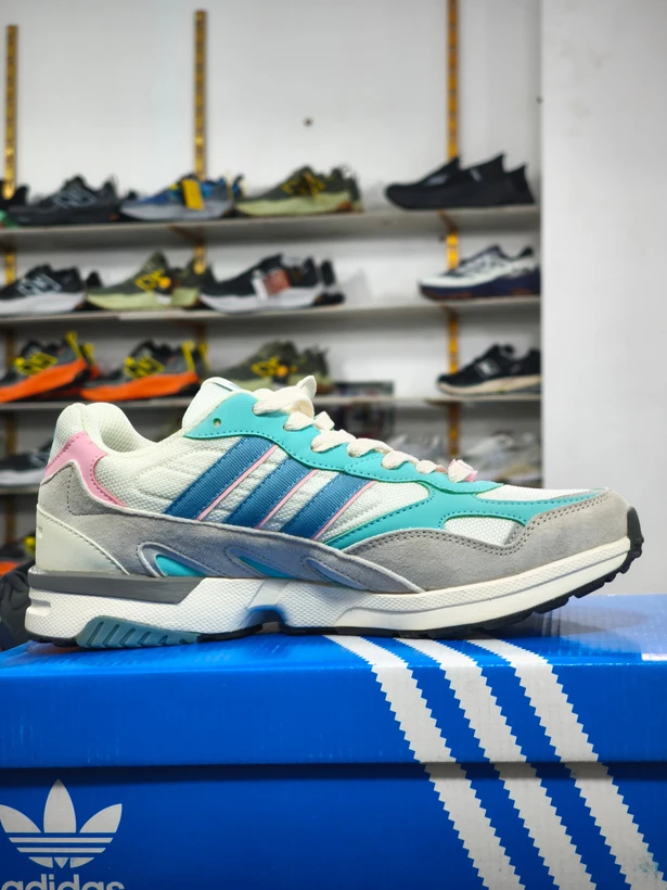 کتونی آدیداس تورشن سوپر ویتنامی وارداتی  - سایز 40 تا 45 - Adidas Torsion Super