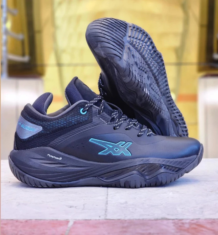 کتونی آسیکس نواسورج مخصوص والیبال، بسکتبال و ورزش های سالنی ویتنامی وارداتی - سایز 40 تا 45 - Asics Nova Surge Low