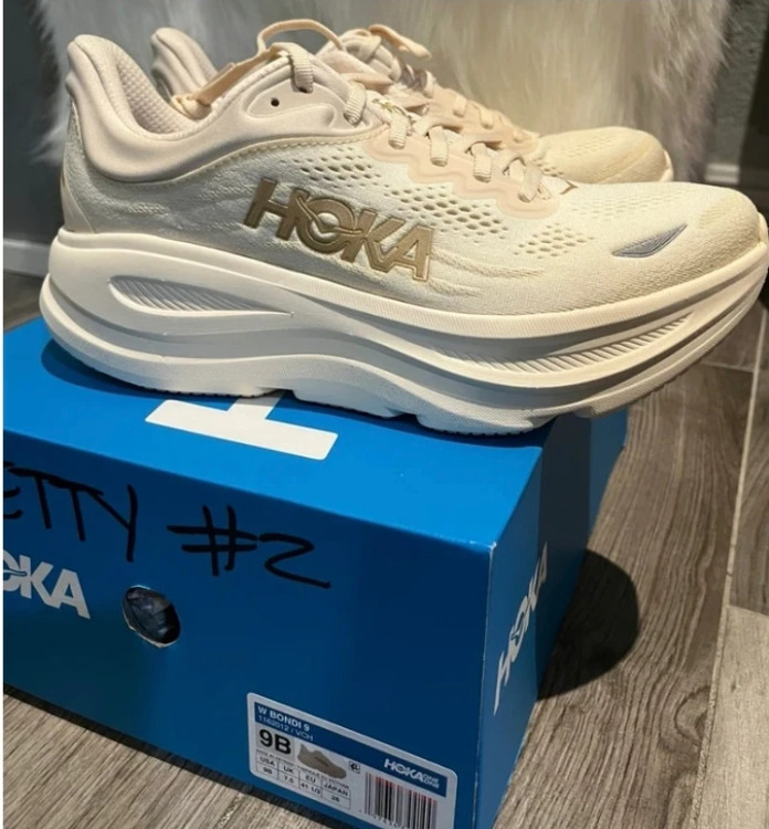 کتونی هوکا باندی 9 ویتنامی وارداتی - سایز 36 تا 45 - Hoka Bondi 9