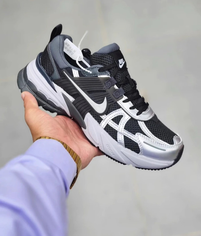 کتونی نایکی وی تو کی ویتنامی وارداتی - سایز 40 تا 45 - Nike V2k Run