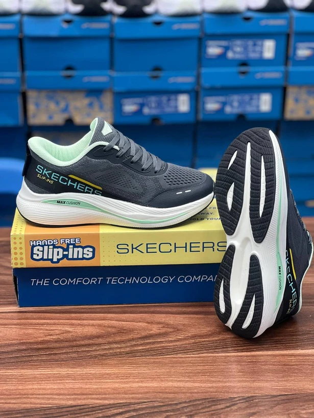 کتونی اسکیچرز ویتنامی وارداتی  - سایز 37 تا 40 - Skechers Slip-ins Max Cushioning