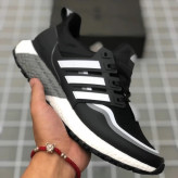 کتونی آدیداس اولترا بوست ویتنامی وارداتی - سایز 36 تا 40 - Adidas Ultraboost