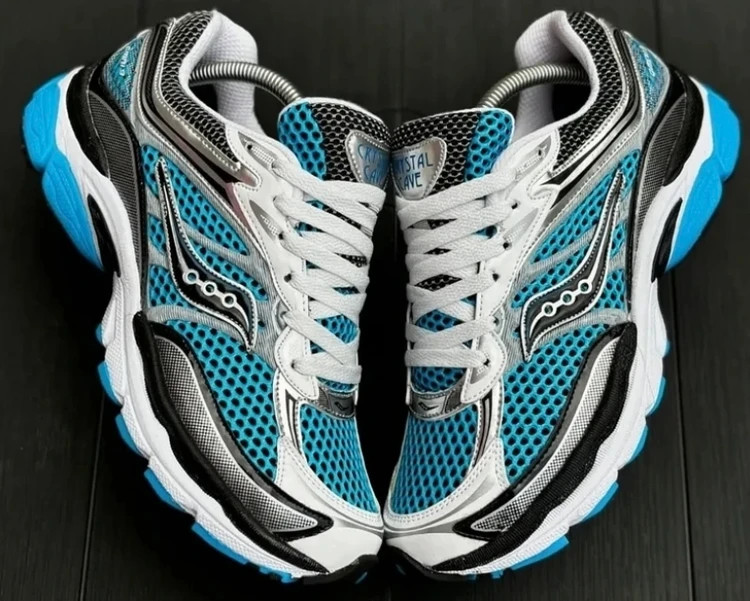 کتونی ساکونی تور درشت ویتنامی وارداتی - سایز 40 تا 45 - Saucony Omni 9