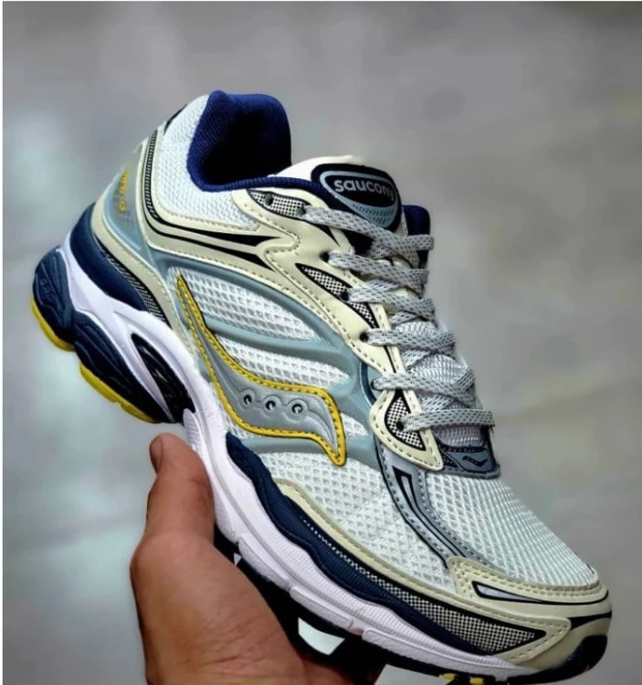 کتونی ساکونی تور درشت ویتنامی وارداتی - سایز 40 تا 45 - Saucony Omni 9