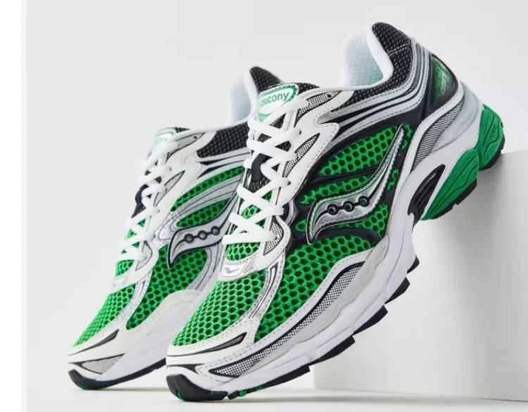 کتونی ساکونی تور درشت ویتنامی وارداتی - سایز 40 تا 45 - Saucony Omni 9