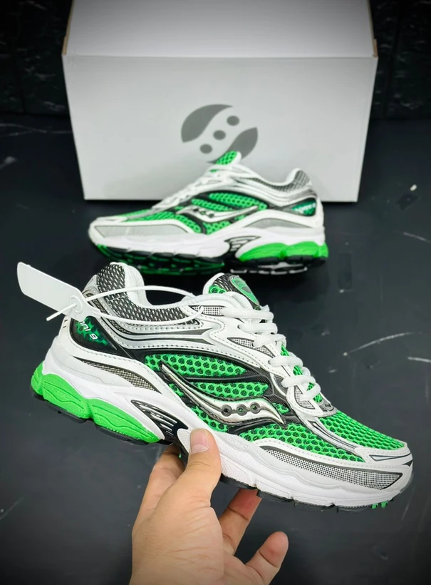 کتونی ساکونی تور درشت ویتنامی وارداتی - سایز 40 تا 45 - Saucony Omni 9