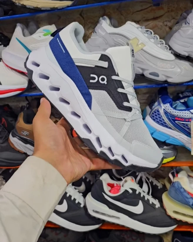 کتونی آن رانینگ کیوسی کلودهوریزون - سایز 40 تا 45 - On Running QC Cloudhorizon