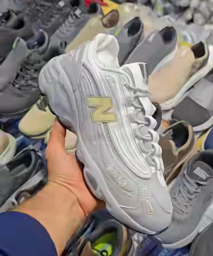 کتونی نیوبالانس 1000 ویتنامی وارداتی  - سایز 40 تا 45 - New Balance 1000