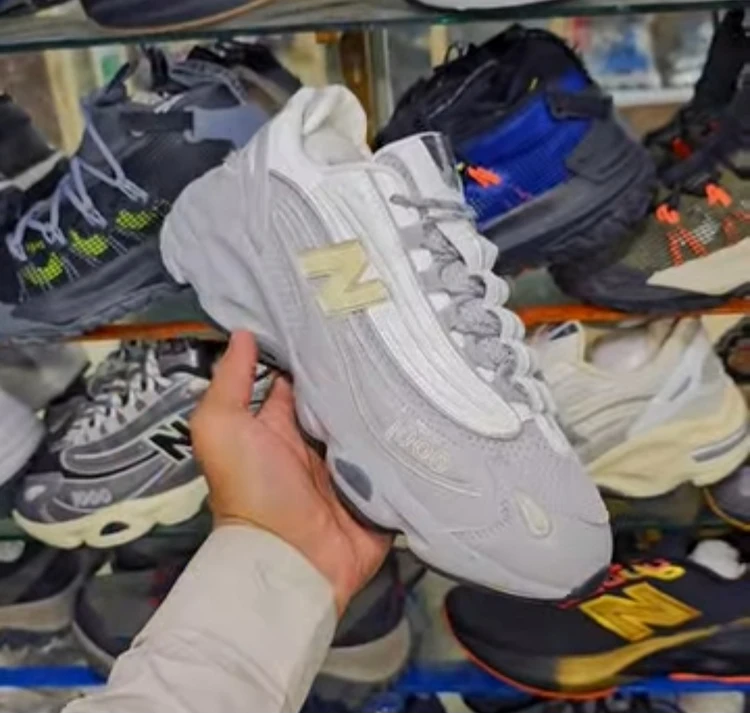 کتونی نیوبالانس 1000 ویتنامی وارداتی  - سایز 40 تا 45 - New Balance 1000