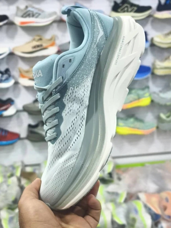 کتونی هوکا باندی 8 ویتنامی وارداتی - سایز 40 تا 45 - Hoka Bondi 8