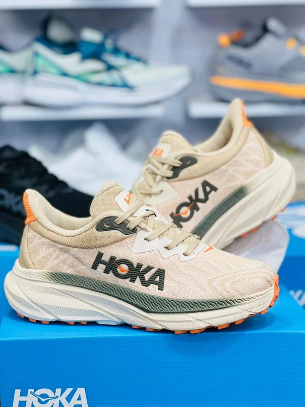 کتونی هوکا چلنجر 7 ویتنامی وارداتی - سایز 40 تا 45 - HOKA Challenger 7