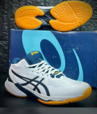 کتونی آسیکس مناسب والیبال، بدمینتون، تنیس، پدل ویتنامی وارداتی - سایز 40 تا 45 - Asics Indoor Sky Elite FF 2