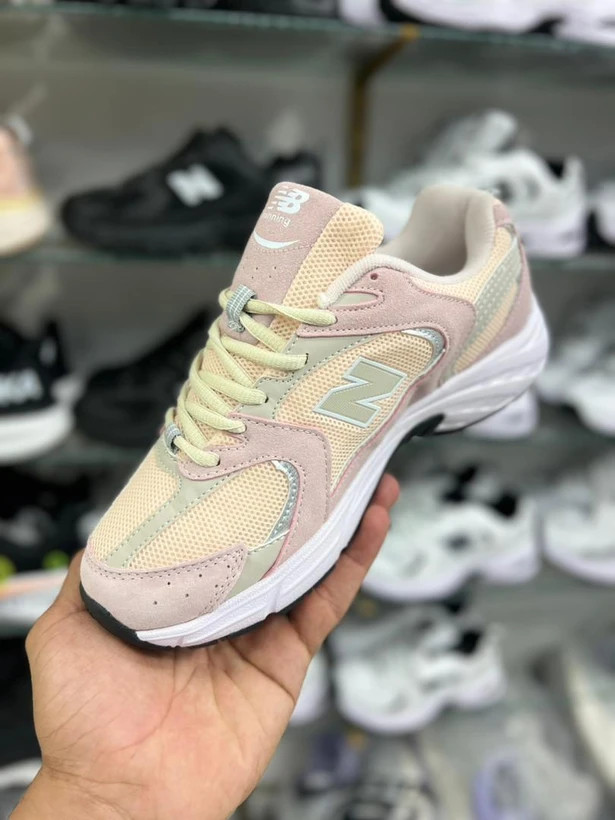 کتونی نیوبالانس 530 ویتنامی وارداتی - سایز 37 تا 40 - Newbalance 530